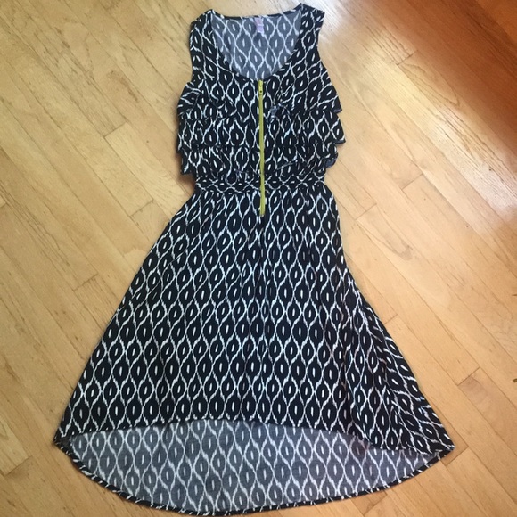 Xhilaration Dresses & Skirts - Black and White Summer Dress